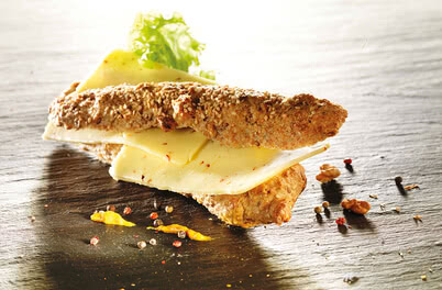 PM0121 06 Kaese Brot Bauernkaese.jpg